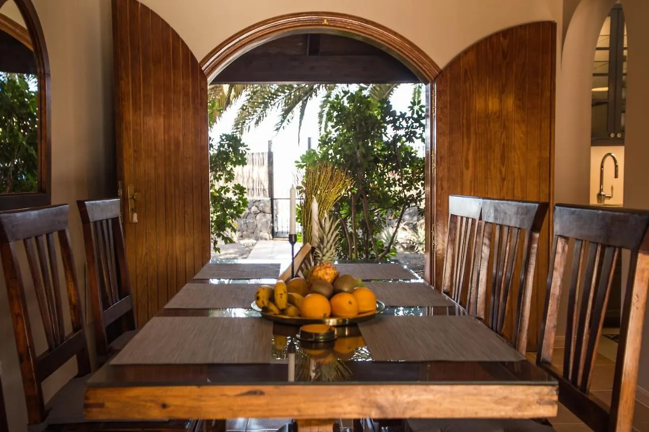 Casa Perla - Villa With Big Garden And Private Pool 코라레호